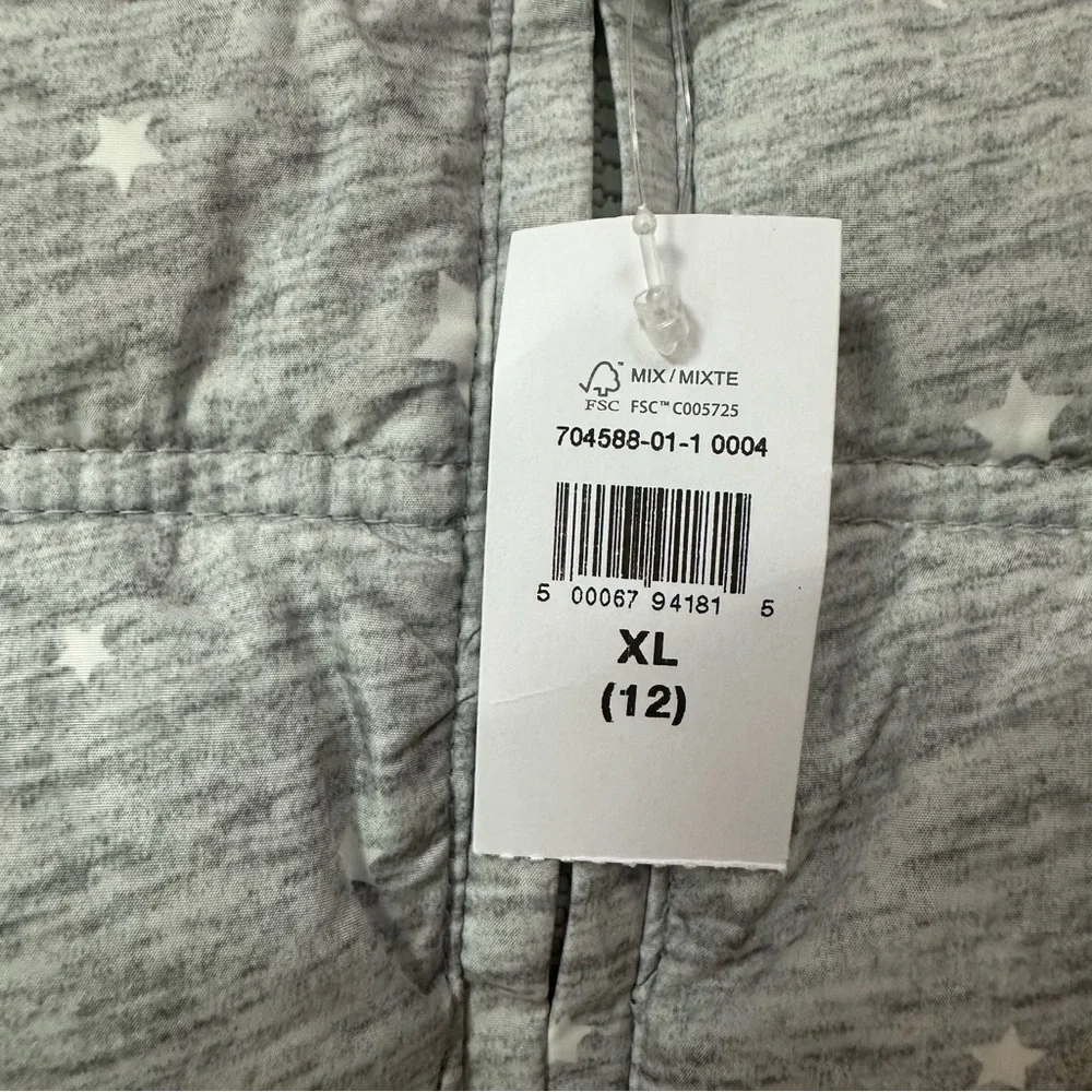 GAP Kids Silver Gray Puffer Vest with White Stars, XL, 12